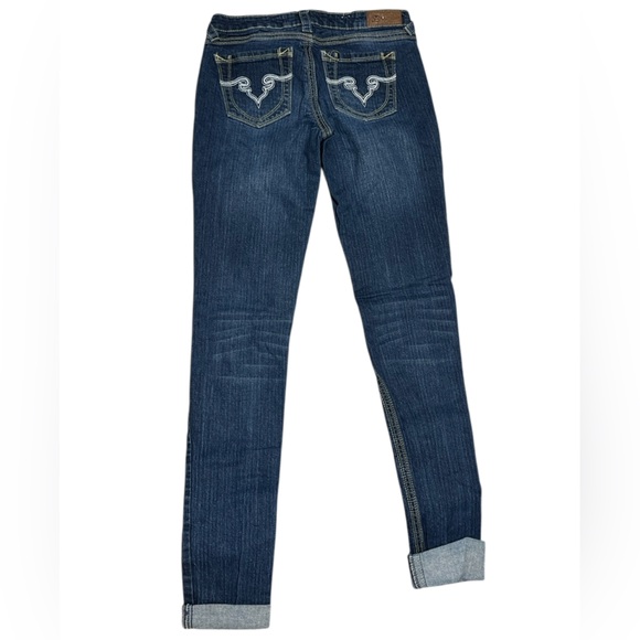 Royal Blue - Women’s Embroidered Cuffed Skinny Jeans Size 7 (30”W) - Picture 6 of 7
